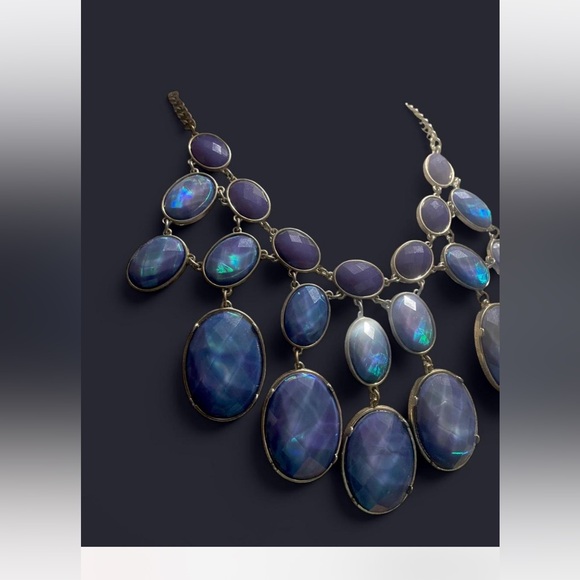 Elegant purple Statement Necklace - Picture 3 of 3